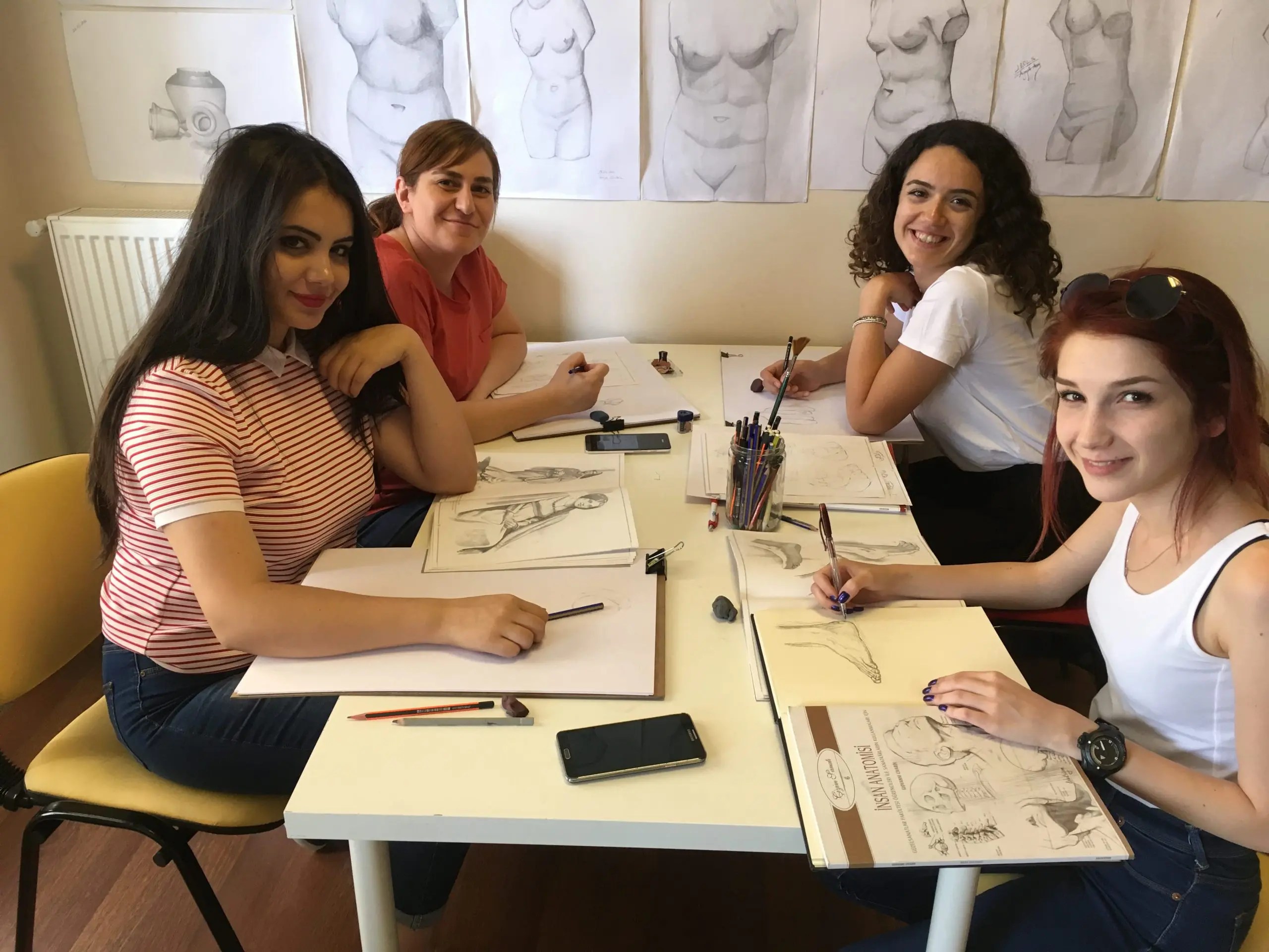 Yetişkin Hobi Resim Kursu