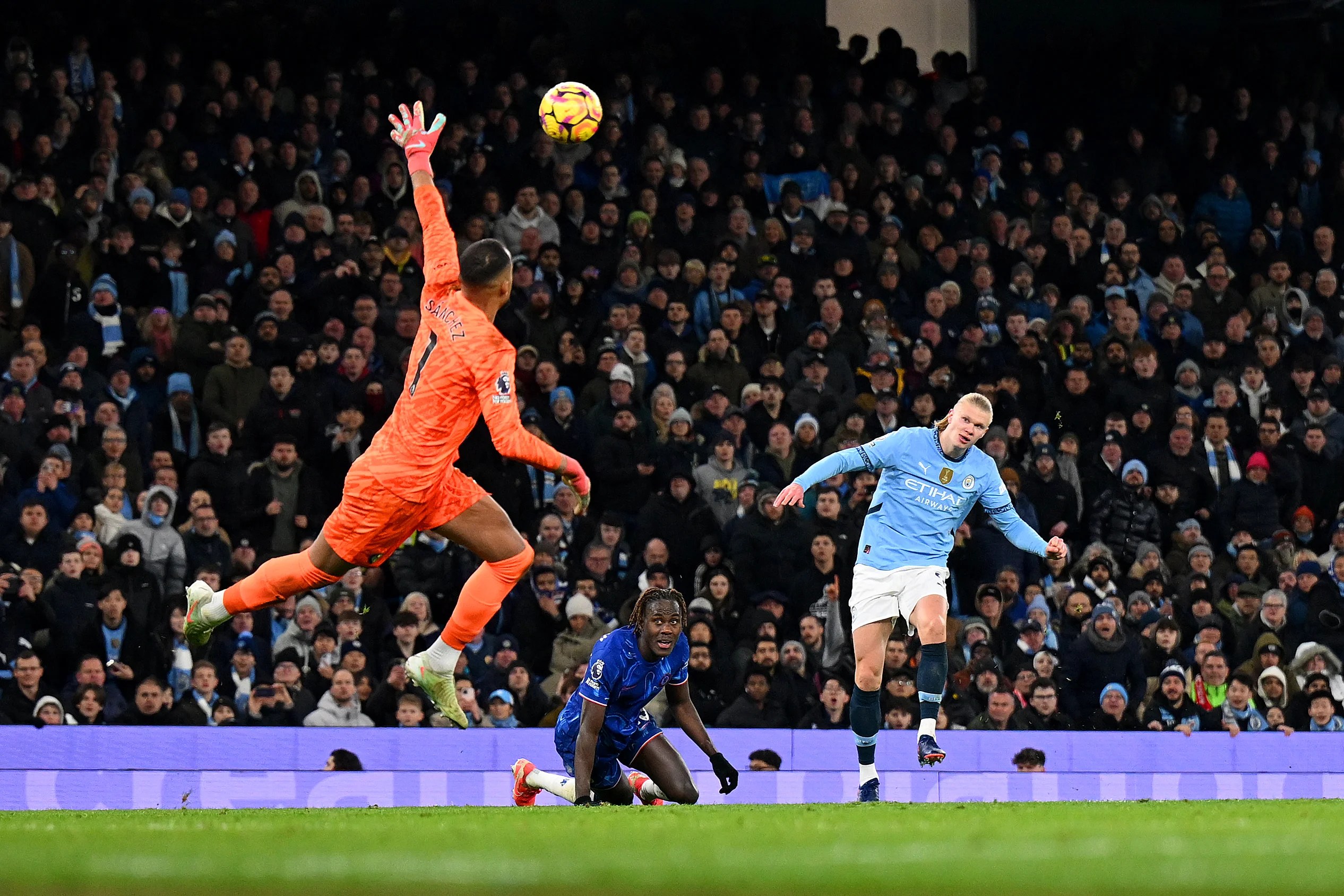 Chelsea’s goalkeeping situation is a farcical problem Enzo Maresca must solve Chelsea’s goalkeeping situation is a farcical problem Enzo Maresca must solve