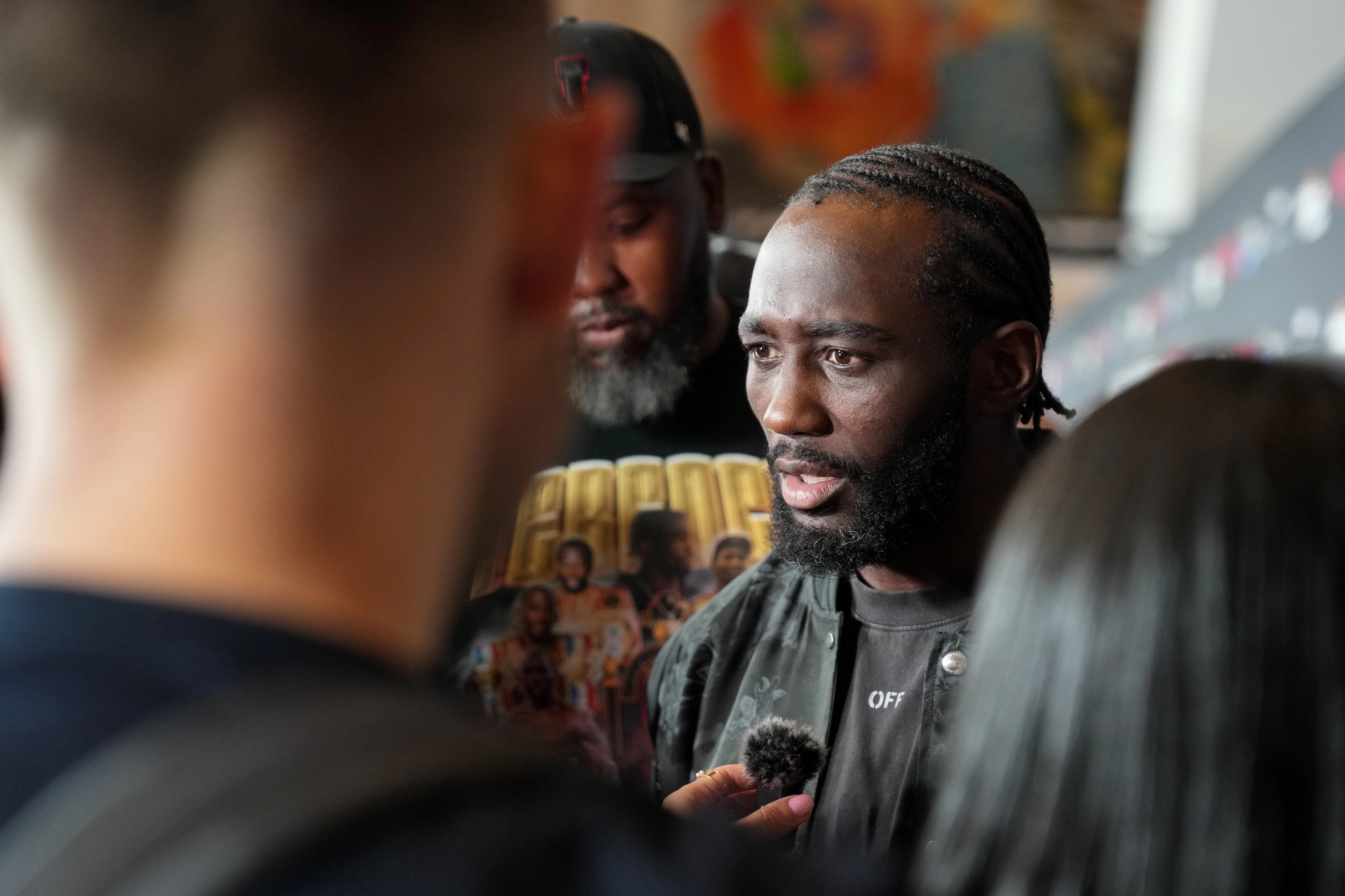 Terence Crawford provides fresh update on injury rumours: ‘Don’t tell Canelo!’ Terence Crawford provides fresh update on injury rumours: ‘Don’t tell Canelo!’