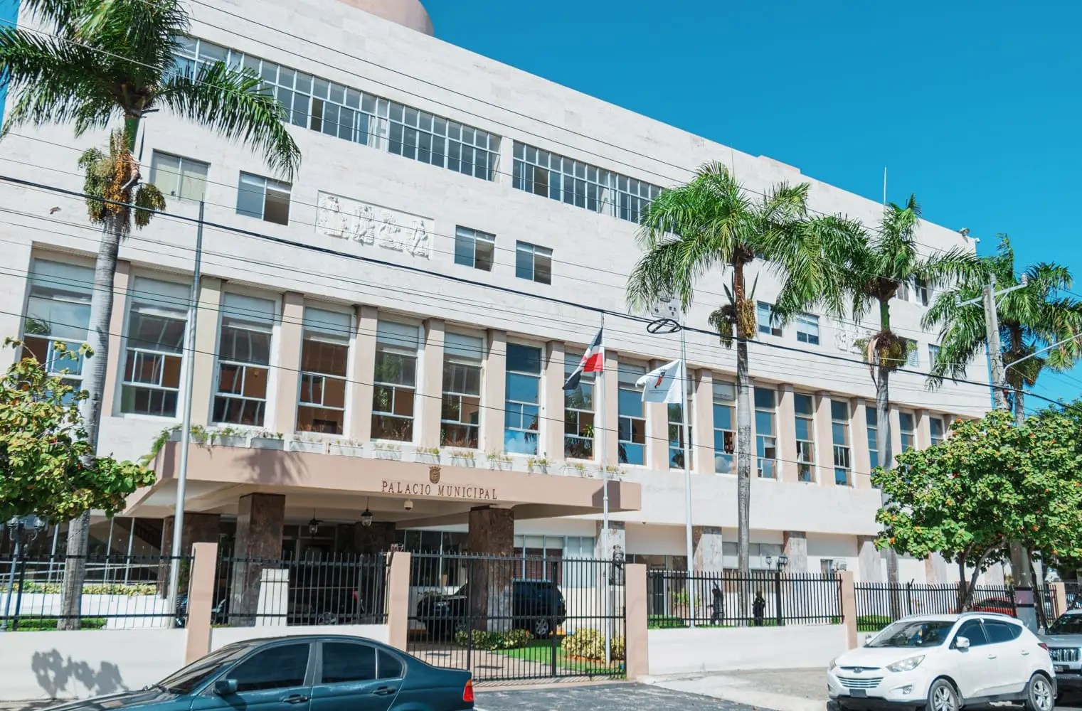 Consistorio del Distrito Doméstico defiende licitud Decreto 312-25