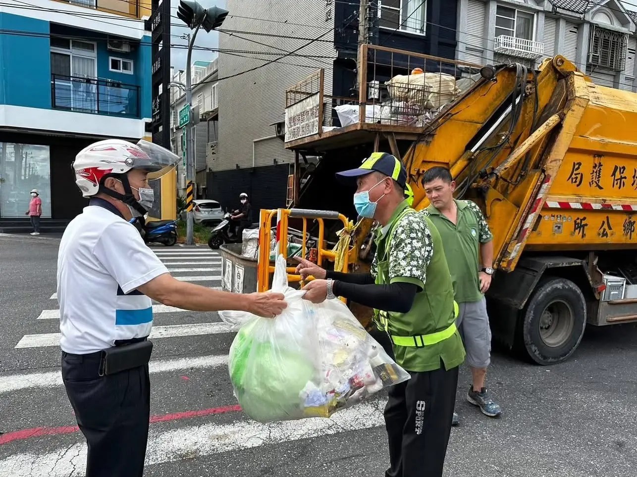 市容觀瞻永續推手 體恤勞苦功高清潔隊員