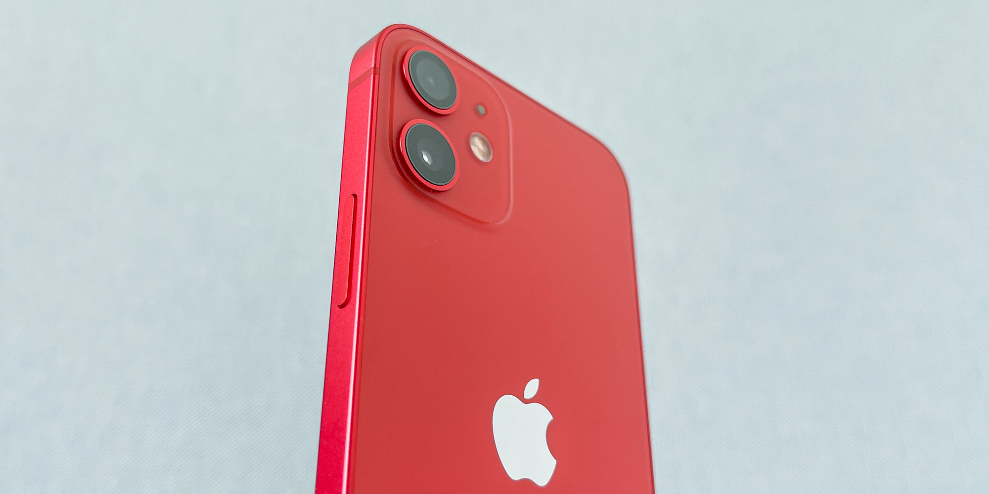 Apple isn’t done patching a discontinued iPhone thanks to EU radiation drama