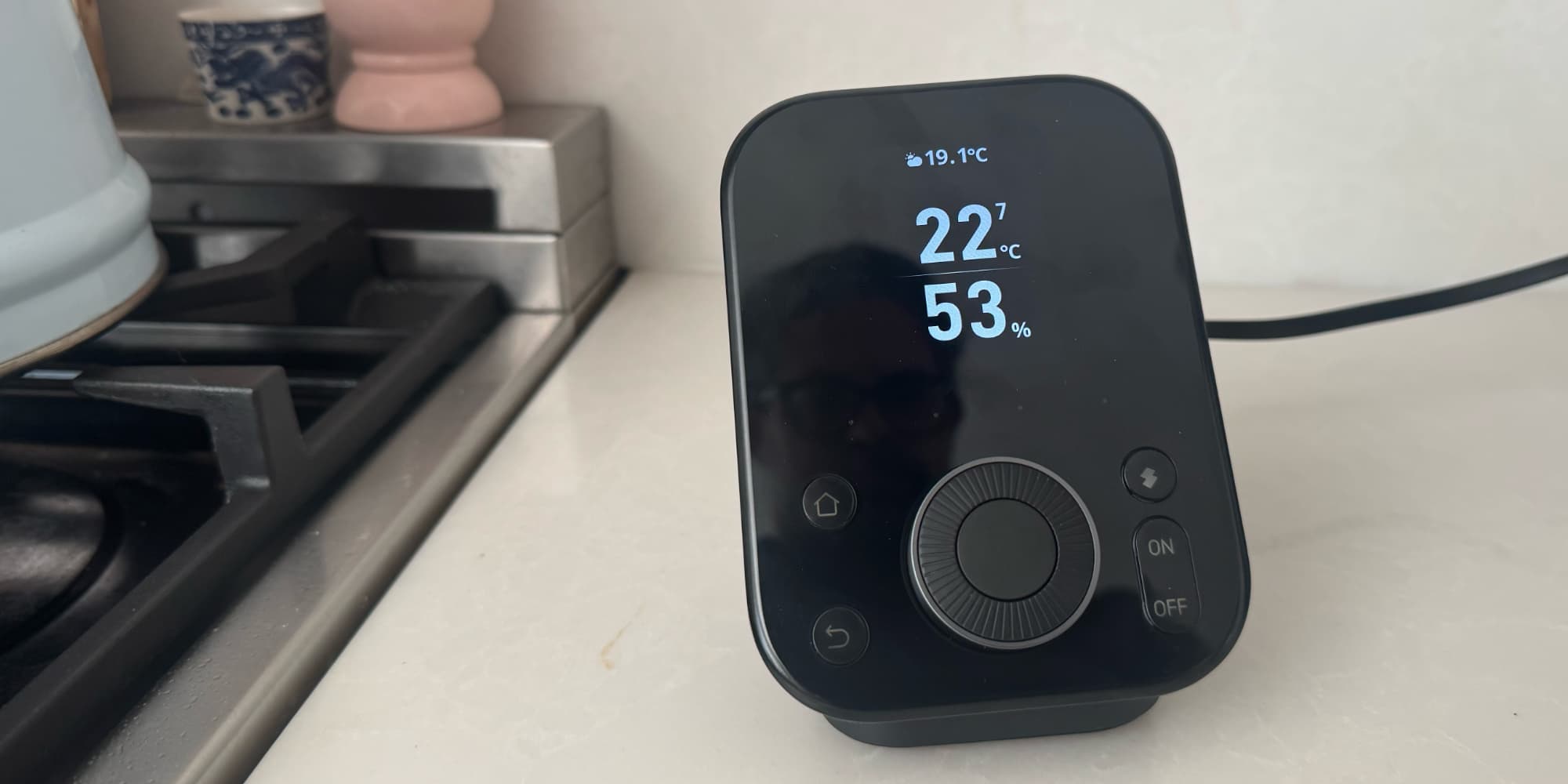 HomeKit Weekly: SwitchBot Hub 3 shows the kind of device Apple should build