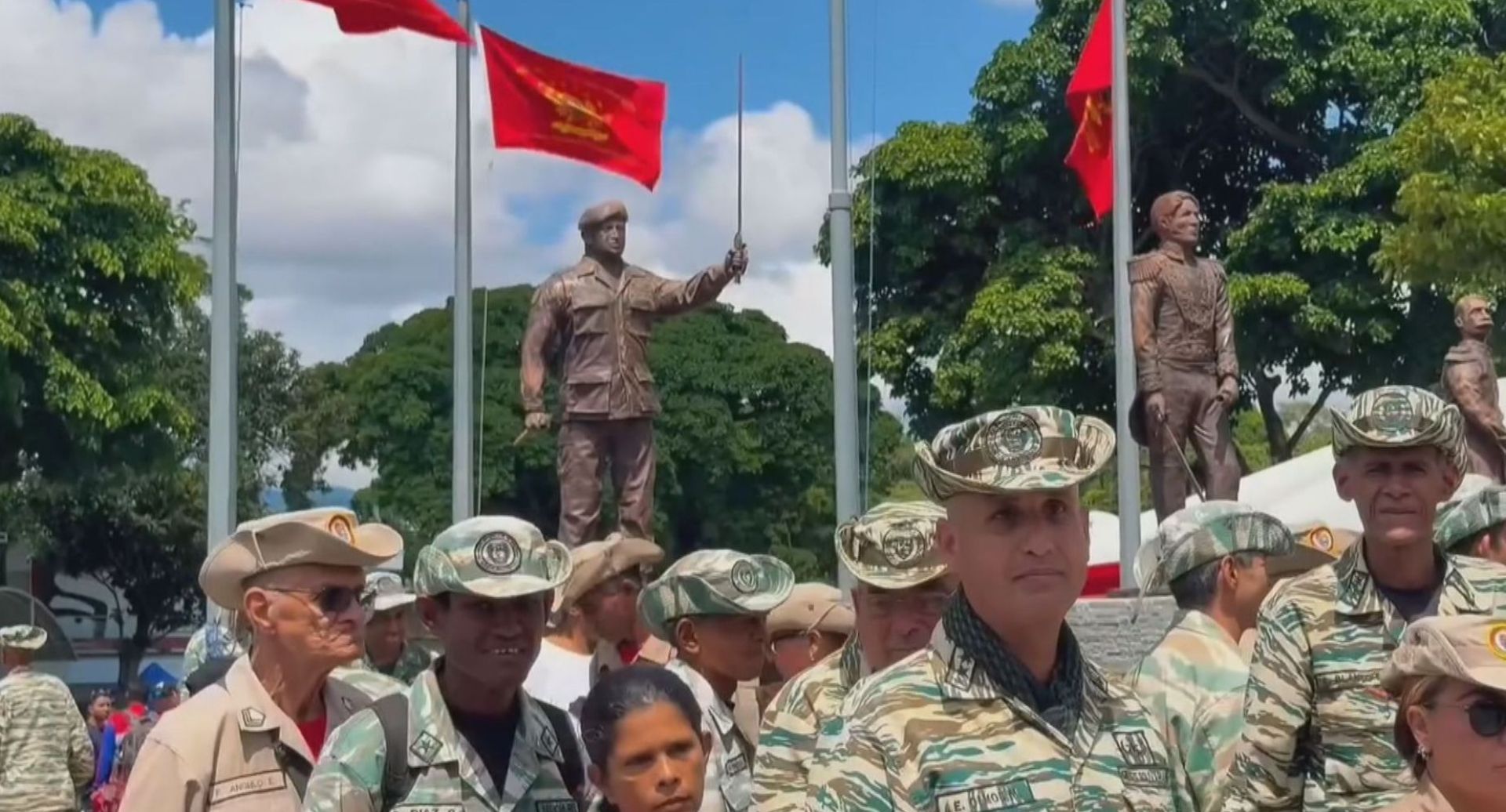 Venezuela inicia treinamento de milicianos contra ameaças dos EUA Venezuela inicia treinamento de milicianos contra ameaças dos EUA