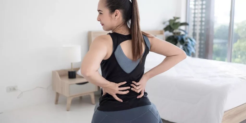 Simple Stretches to Relieve Back Pain Simple Stretches to Relieve Back Pain