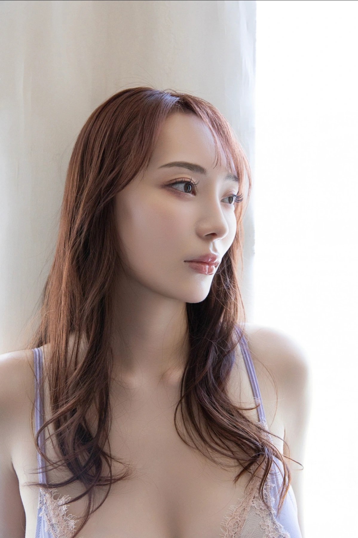 湊川えりか写真集《事件な彼女》艺术魅力解析