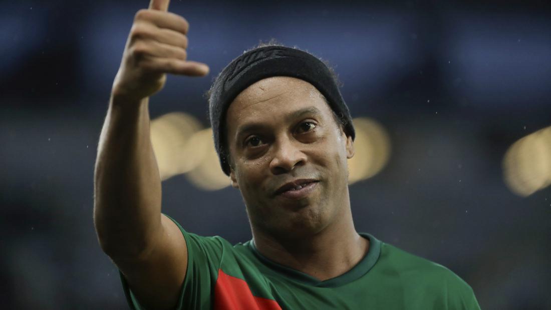 Kritik Pedas Ronaldinho soal Brasil itu Ternyata… Cuma Iklan