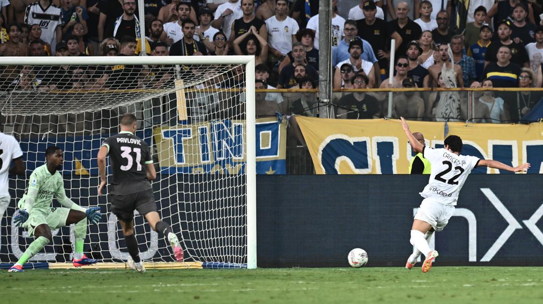 Fonseca: Pertahanan Milan Jelek Banget!