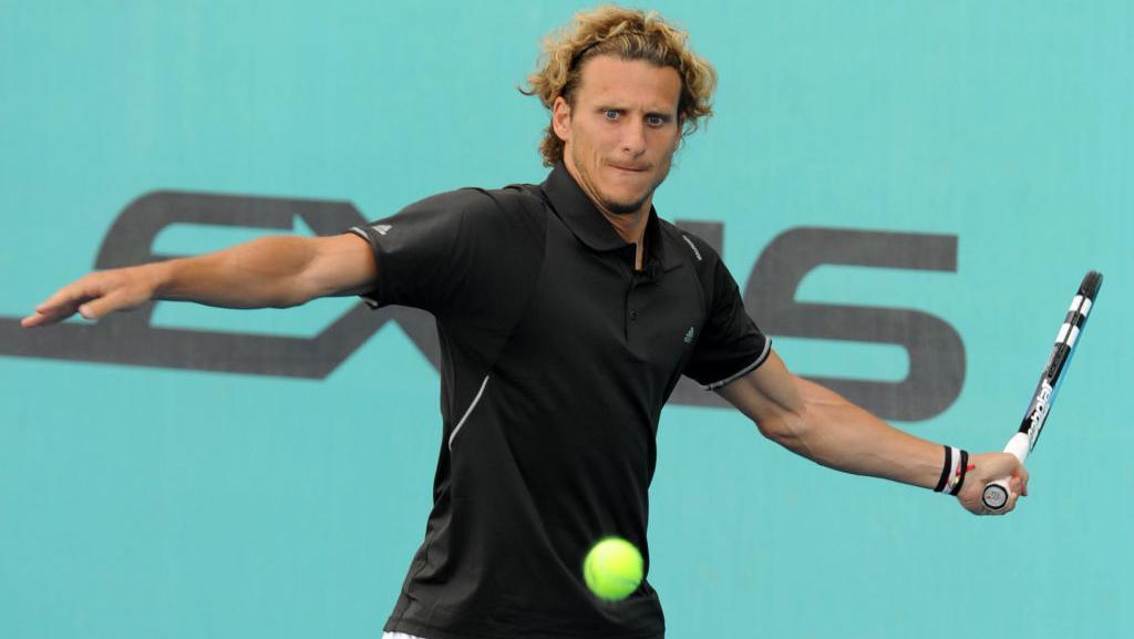 Eks MU Diego Forlan Segera Debut di Turnamen Tenis ATP