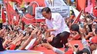 Membuntuti Safari Politik Jokowi di Tanah &lsquo;Ngapak&rsquo;