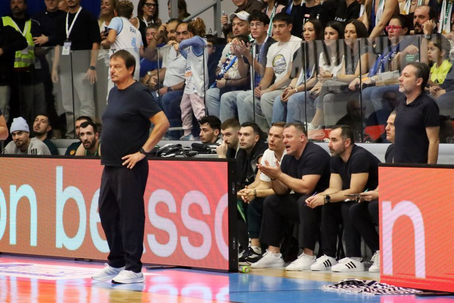 Ο Εργκίν Αταμάν: «Πρέπει να βάλουμε τα ελεύθερα σουτ την Τρίτη» – Οι δηλώσεις του Σαμοντούροβ πριν τον αγώνα (βίντεο)