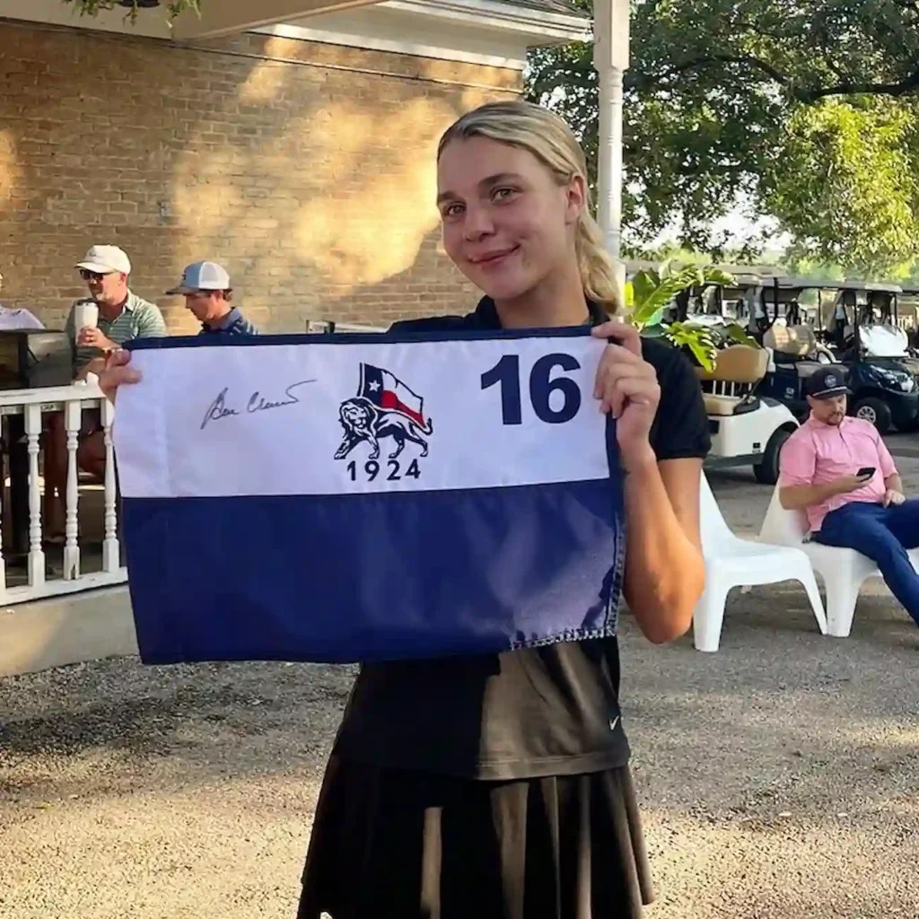 Gabbie Carter Husband, Age, Bio, Biography, Wikipedia, Wiki Gabbie carter onlyfans