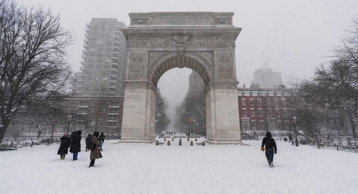NYC Prepares for School Resumption: Roads Cleared as Mamdani Alerts Residents to ‘Debilitating’ Cold Temperatures Ahead