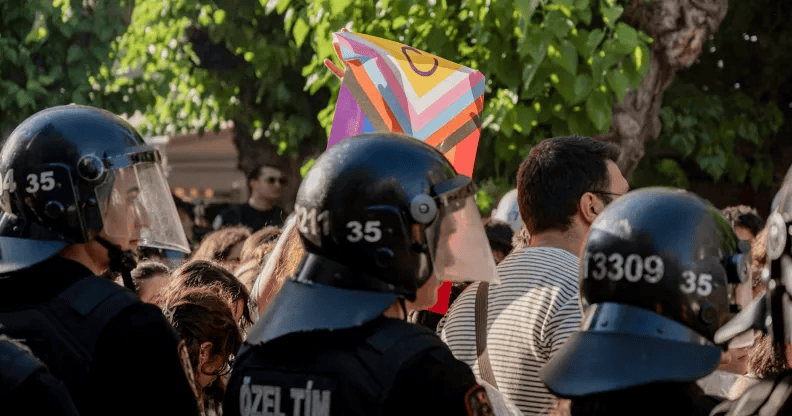 Turquía detuvo a al menos 63 personas en una redada contra bares y organizaciones LGBTIQ+
