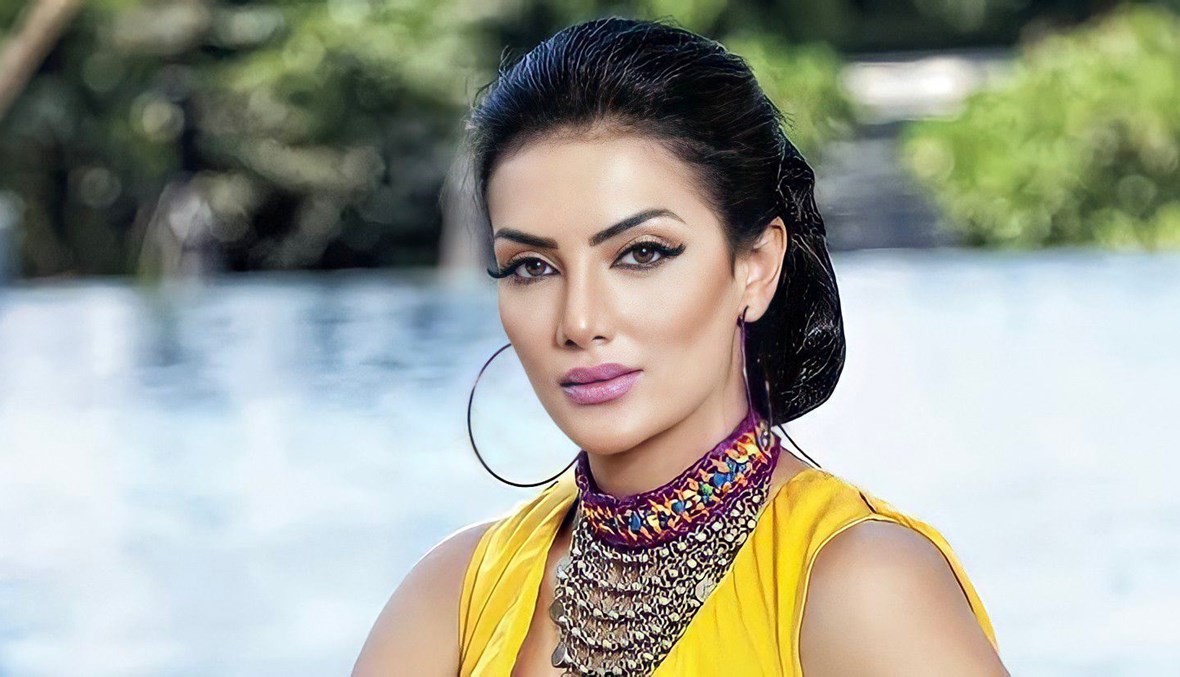 الفنانه حوريه