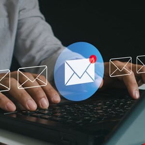 Paquete Malicioso NPM Masqueradas como biblioteca de correo electrónico popular