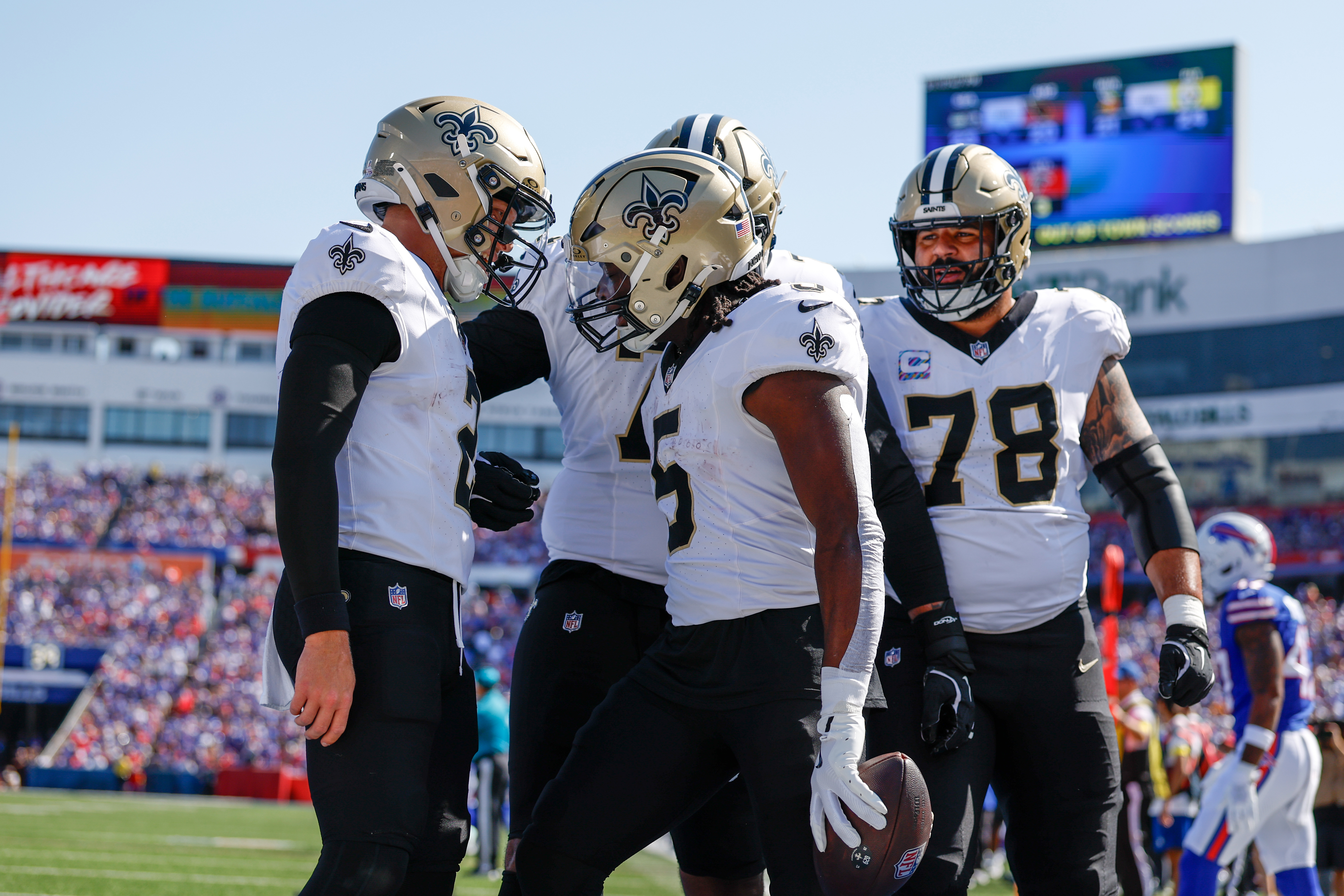 Saints keeping former starter despite mounting trade interest
