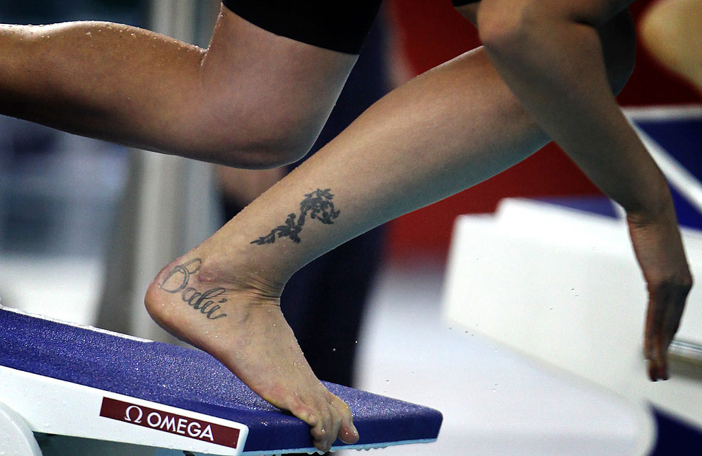 Federica Pellegrini E I Suoi Tatuaggi - Panorama 666_x_1024_jpg