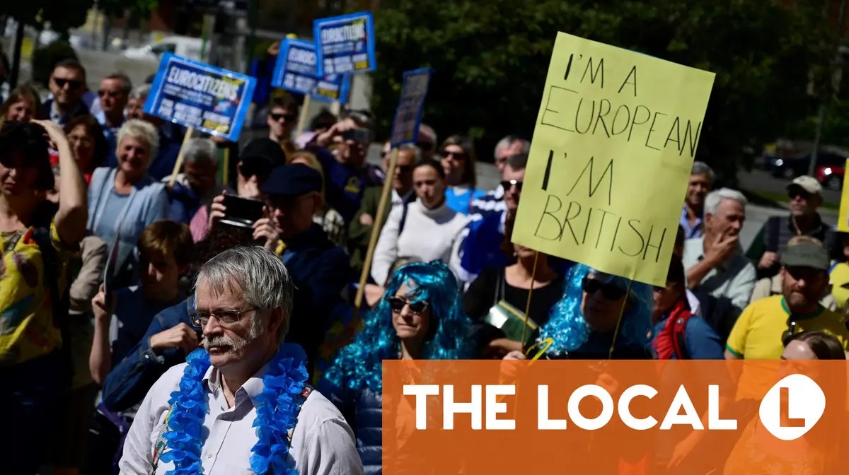 Británicos en España enfrentan pesadilla para renovar el carné de residencia