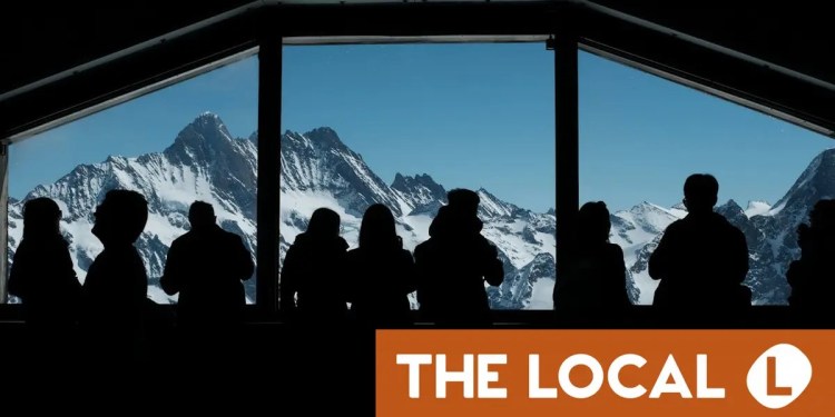 How many Schengen visas does Switzerland grant, and to whom? How many Schengen visas does Switzerland grant, and to whom?