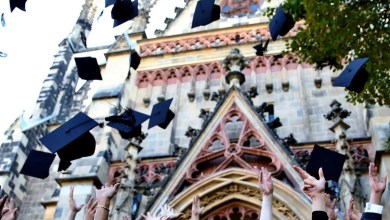 Germany job gap narrows after students start working