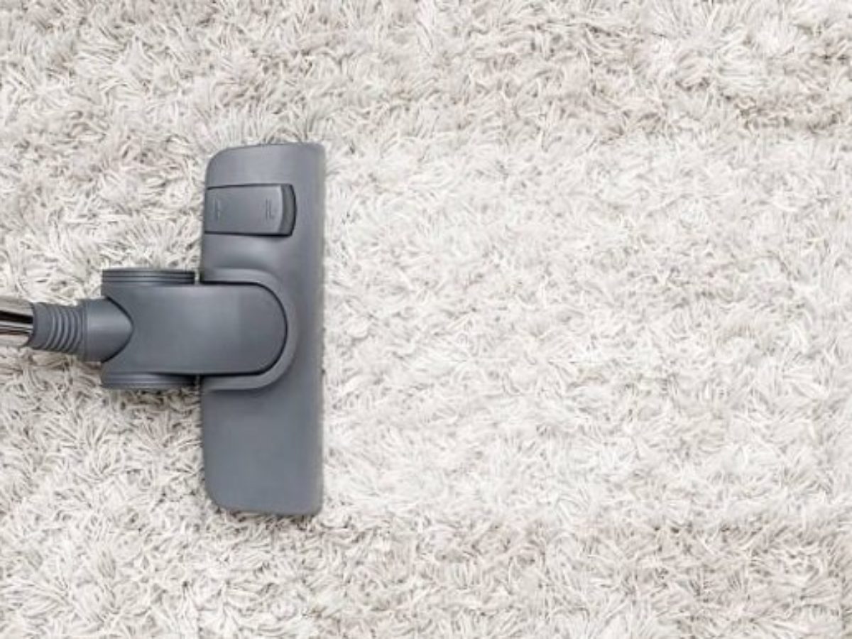 3 conseils pour bien entretenir votre tapis shaggy (à poils longs) -  Astuces de grand mère