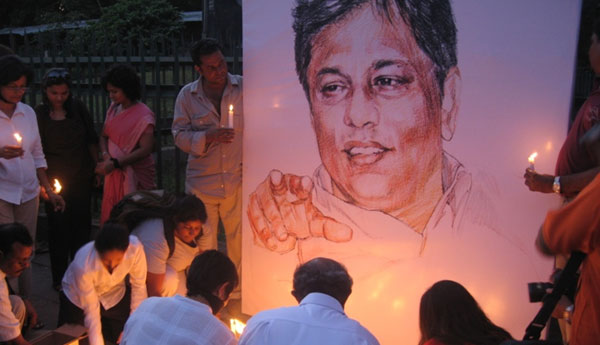 லசந்த கொலை உள்ளிட்ட பல வழக்கு விசாரணைகள் குறித்து மௌனமாக இருக்க அரசாங்கம் முடிவு!