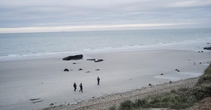 பிரித்தானியாவை அடைய முயன்ற புலம்பெயர்ந்தோரை ஏற்றிச் சென்ற படகு விபத்து: 27பேர் உயிரிழப்பு!