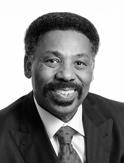 Famed Pastor Tony Evans Steps Down After Admitting ‘Sin’