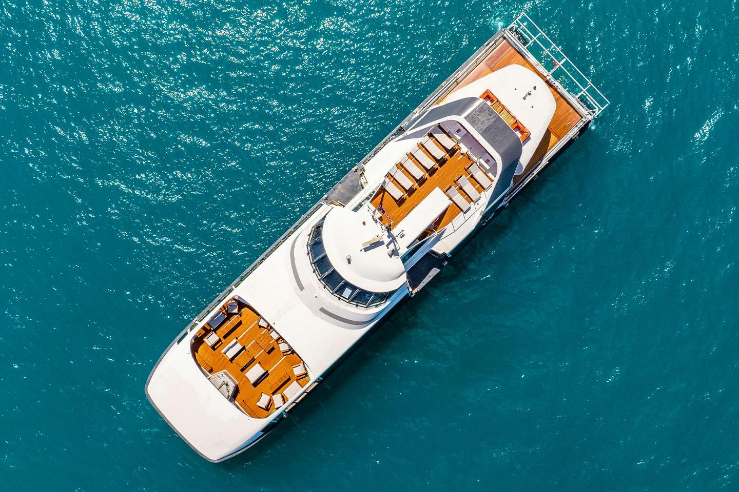 Whitsundays: Super Flyer Boat Tour from Airlie Beach + Snorkeling