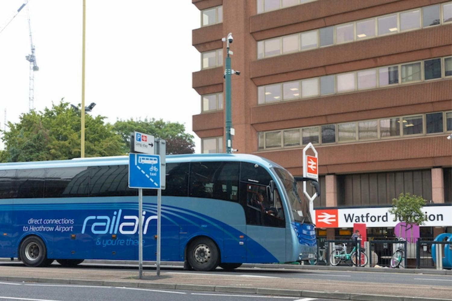 Bus
