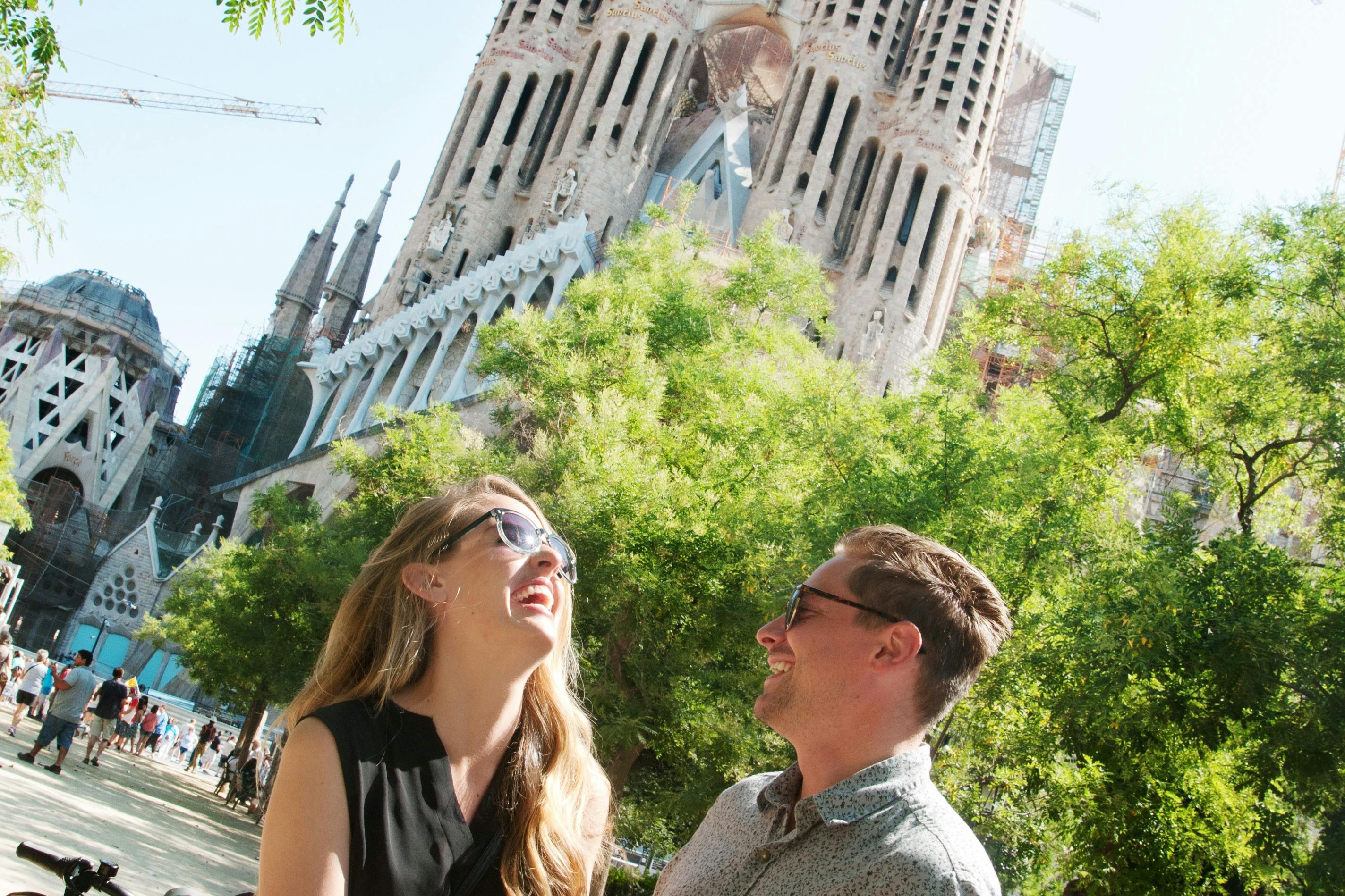 Barcelona and Gaudí: Highlights eBike Tour