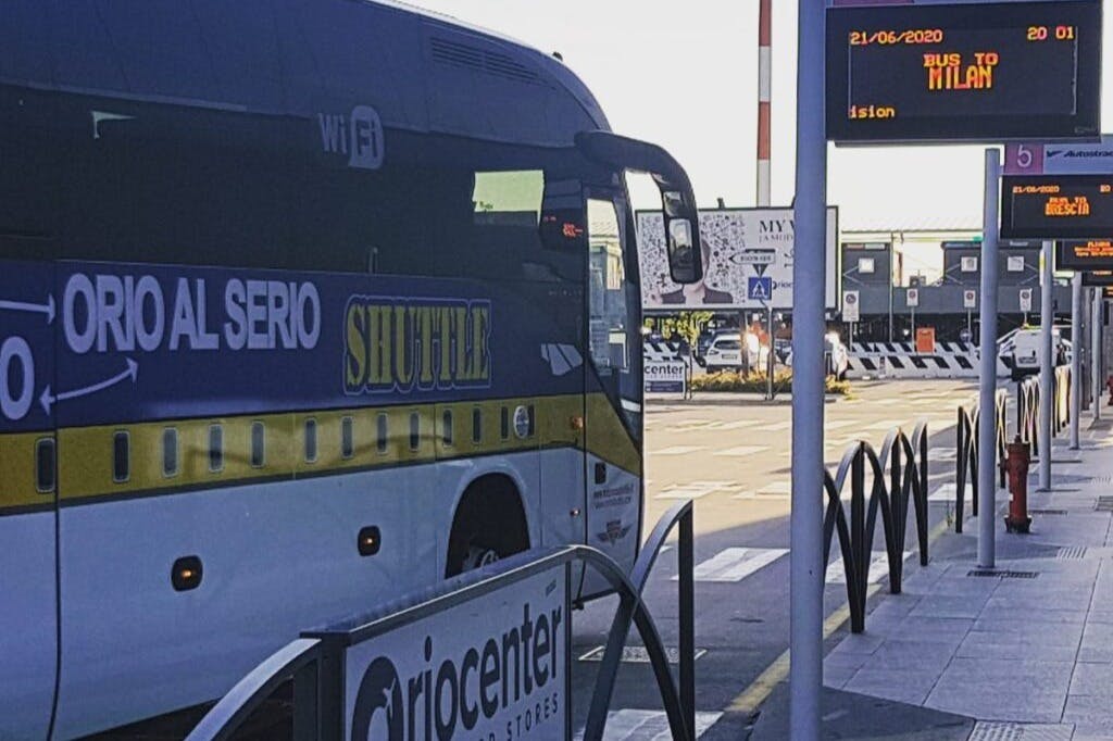 Milan Bergamo Airport: One-Way Shuttle Transfer from City Center to Airport
