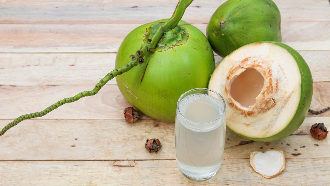 Minum Air Kelapa untuk Cegah Batu Ginjal Ternyata Ada Benarnya, Tapi…