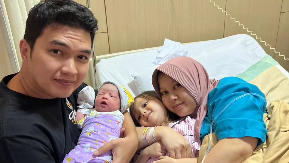 Rezeki Anak! Ahmad Dhani Tawari Aldi Taher Manggung Bareng Triad