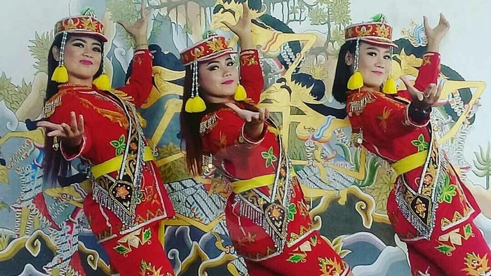 Pasang Surut Tari Dolalak Trade Mark Purworejo – Bagelen Channel