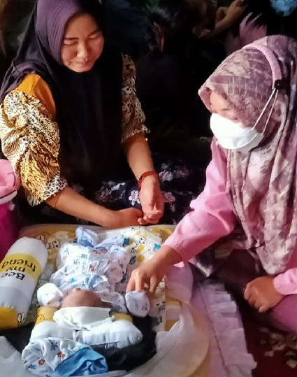 Ketua IWO Lamteng Sambut Baik Kehadiran Bunda Nessy dalam Acara Syukuran Kelahiran Anak Ketiganya | BANGKIT NUSANTARA