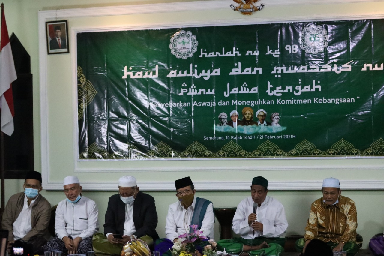Pesan Masyayikh dalam Peringatan Harlah NU ke-98 dan Haul Muassis Nahdlatul  Ulama