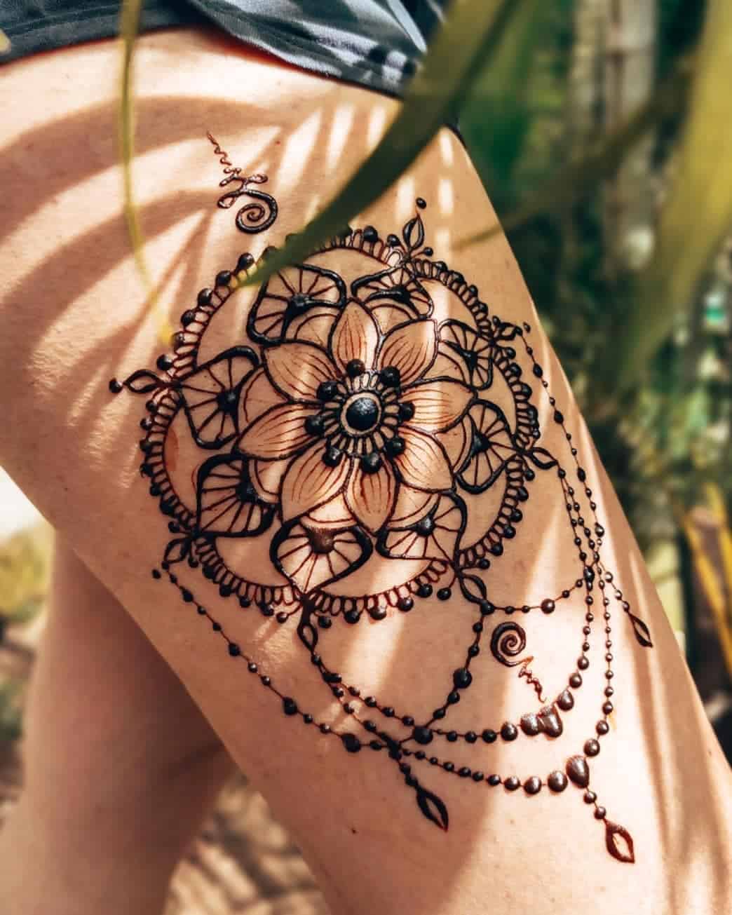 50+ Henna Tattoo Ideas - Beautiful Inspirations 1305_x_1044_jpg