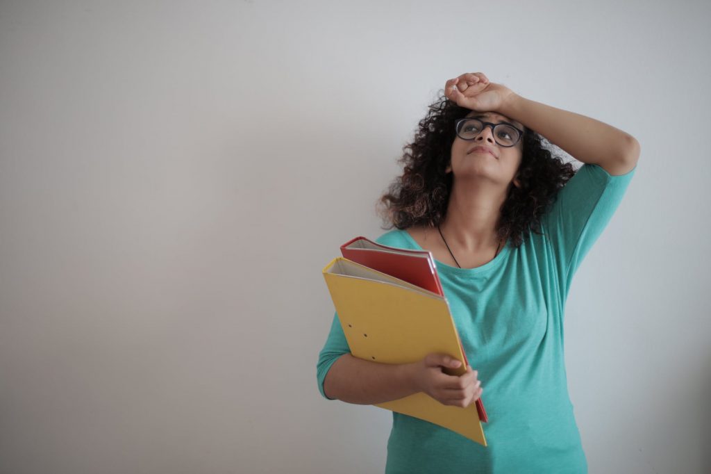 Cause and Effect: Pengertian, Rumus, & Contoh | Cakap