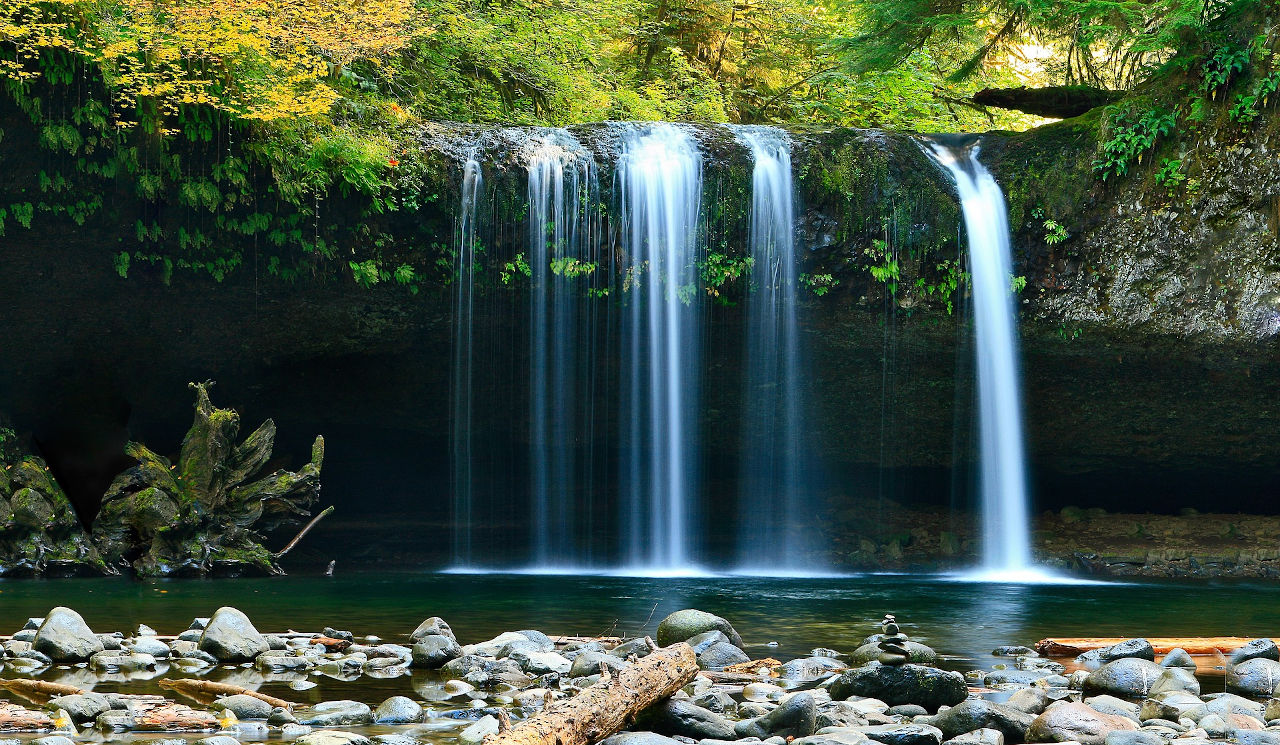 Mysteriously broken reduction operation on parallel streams in Java  (explained) | Solid Soft