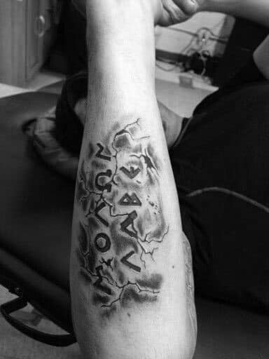 140 Awesome Molon Labe Tattoo Ideas With Meanings And Celebrities - Body Art Guru 512_x_384_jpg