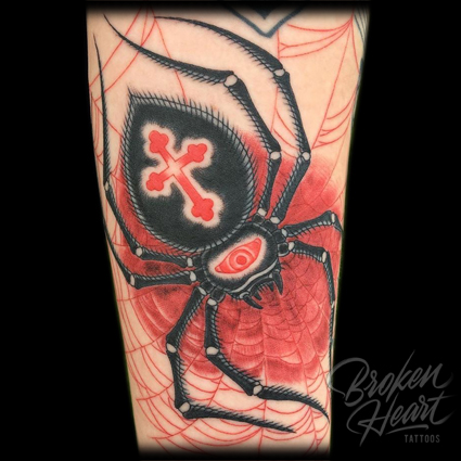 Broken Heart Tattoos – Tattoostudio Rabenau, Kreis Gießen, Marburg, Grünberg, Lich, Hessen 425_x_425_jpg