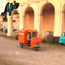 Piaggio Ape Vespa Gif Piaggio Ape Piaggio Ape Discover Share Gifs