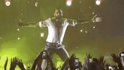 Marco Mengoni Gif Marco Mengoni Abbraccio Discover Share Gifs
