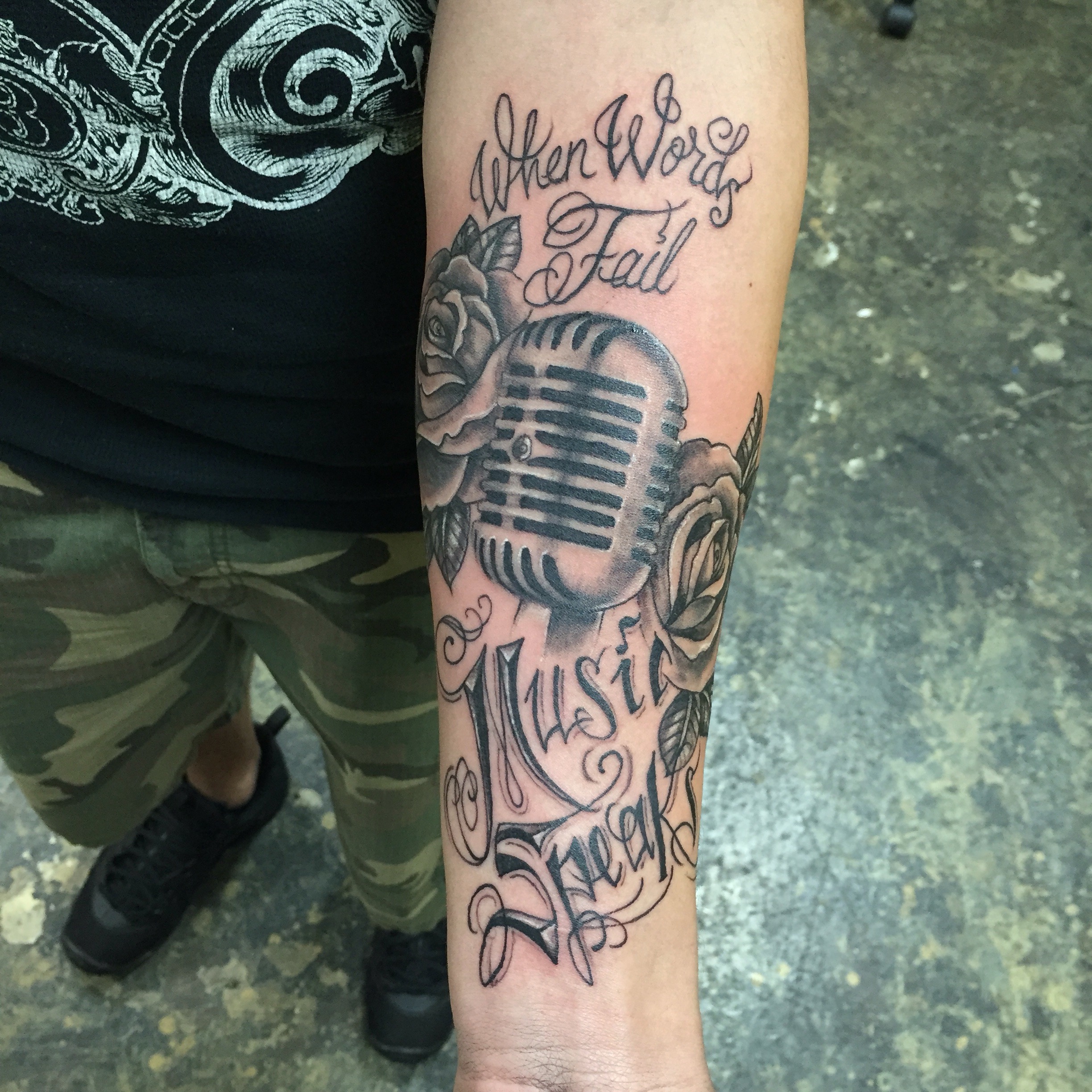 Music Roses Tattoo | 2448_x_2448_jpg
