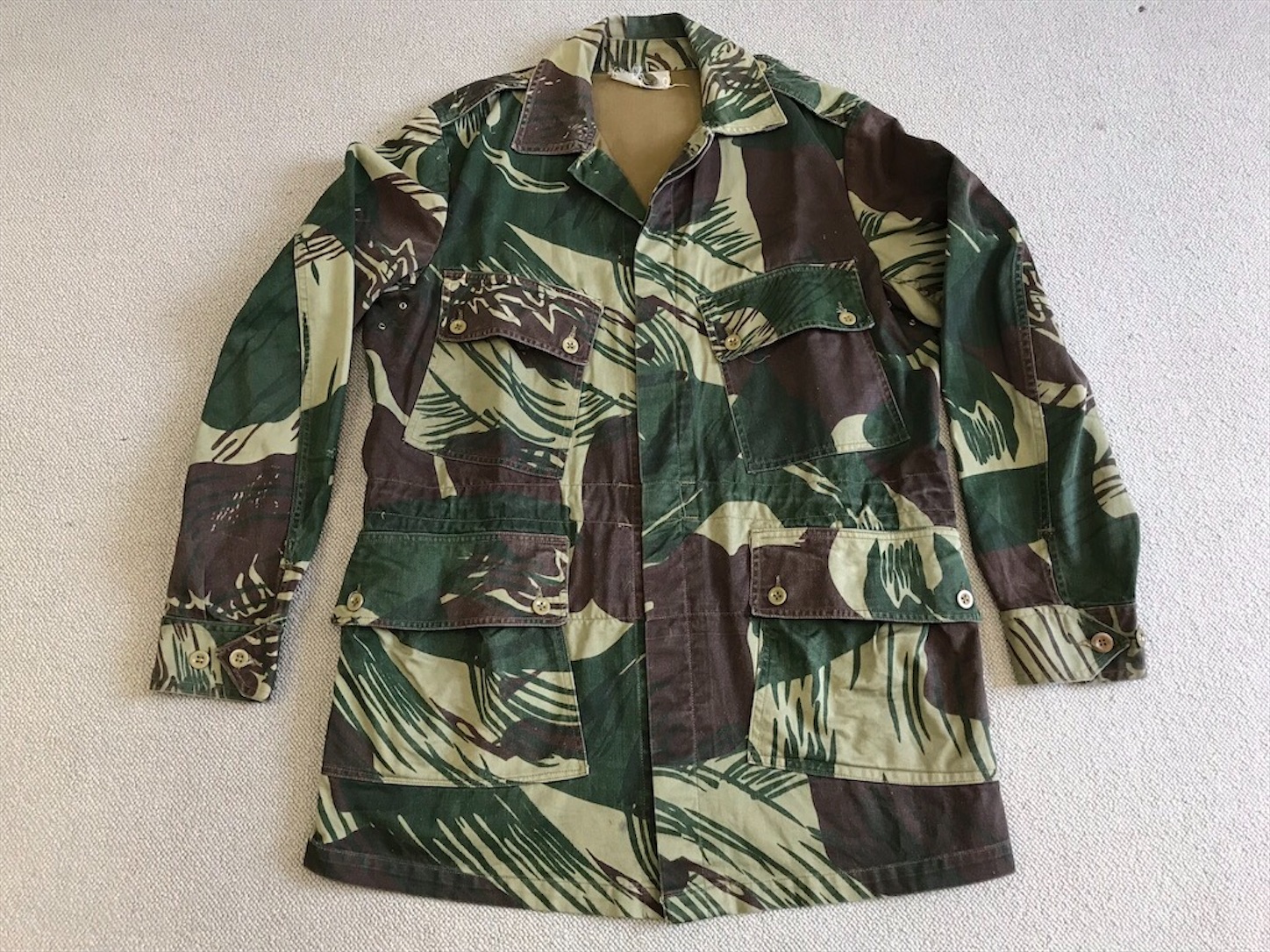 ローデシア 迷彩