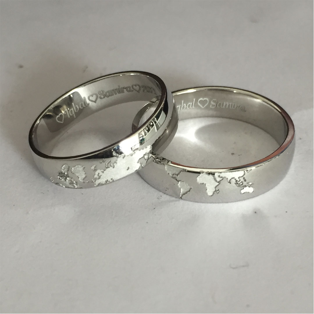 World Map Platinum Couple Bands خلفيات كورتي البعبع