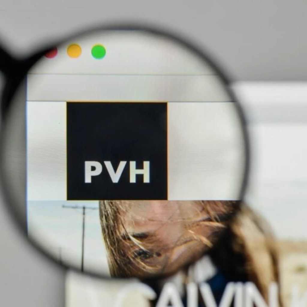 PVHアナリストは、好調な第2四半期の業績を受けて予測を引き上げました。