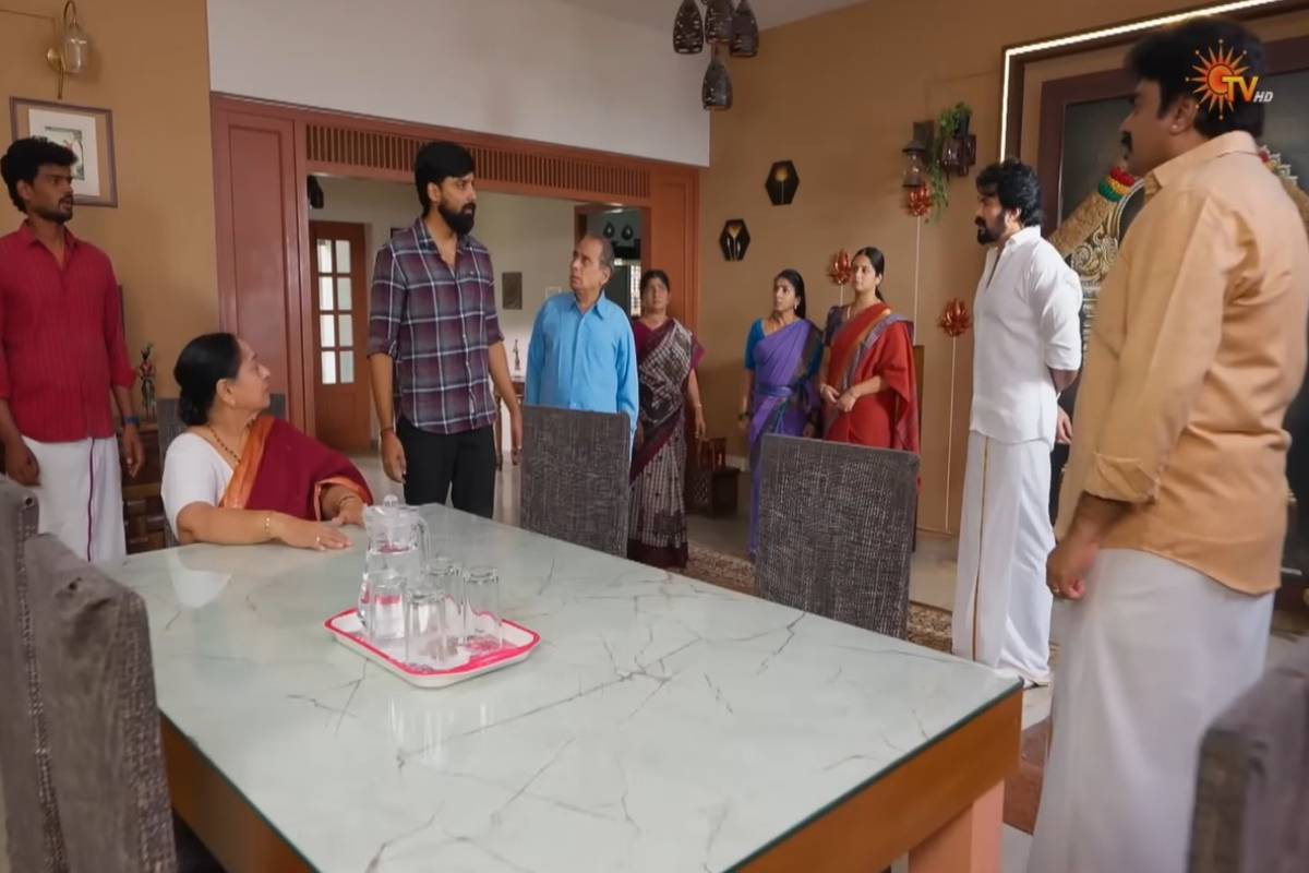 அடுத்து சக்திக்கு ஏற்படப்போகும் பிரச்சனை, சிக்கலில் ஜனனி… எதிர்நீச்சல் தொடர்கிறது சீரியல் புரொமோ அடுத்து சக்திக்கு ஏற்படப்போகும் பிரச்சனை, சிக்கலில் ஜனனி… எதிர்நீச்சல் தொடர்கிறது சீரியல் புரொமோ